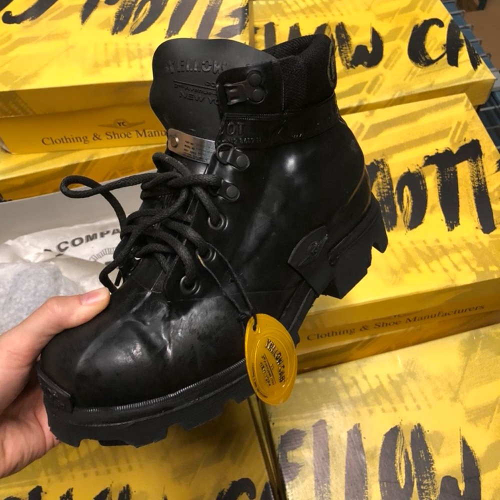 BNIB Yellow Cab NYC Steel Toe Rubber boots, Various sizes! - Picture 2 of 4